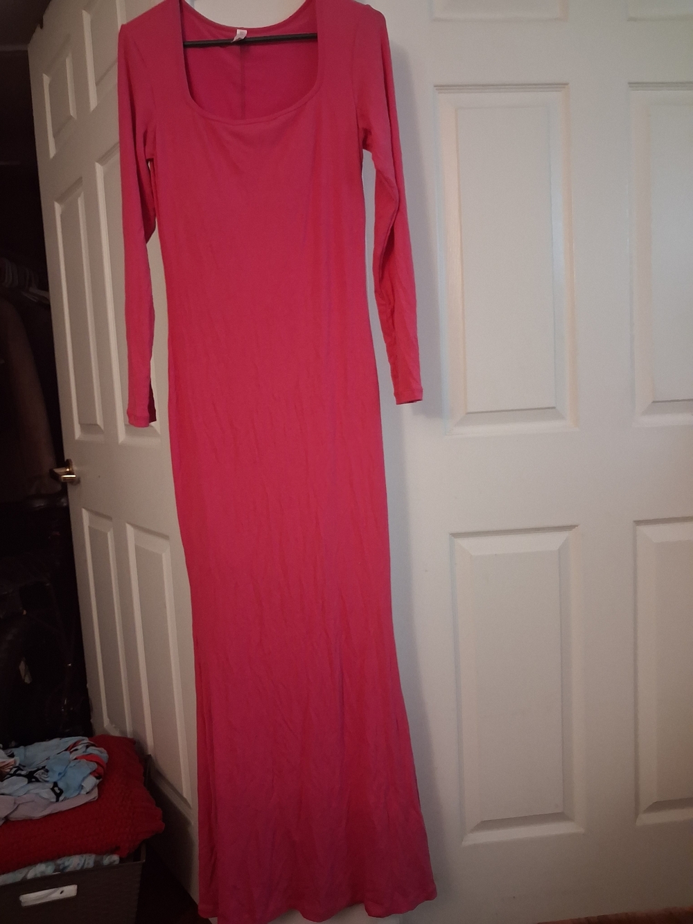 Long Sleeve Scoop Neck Maxi Dress in Bright Pink